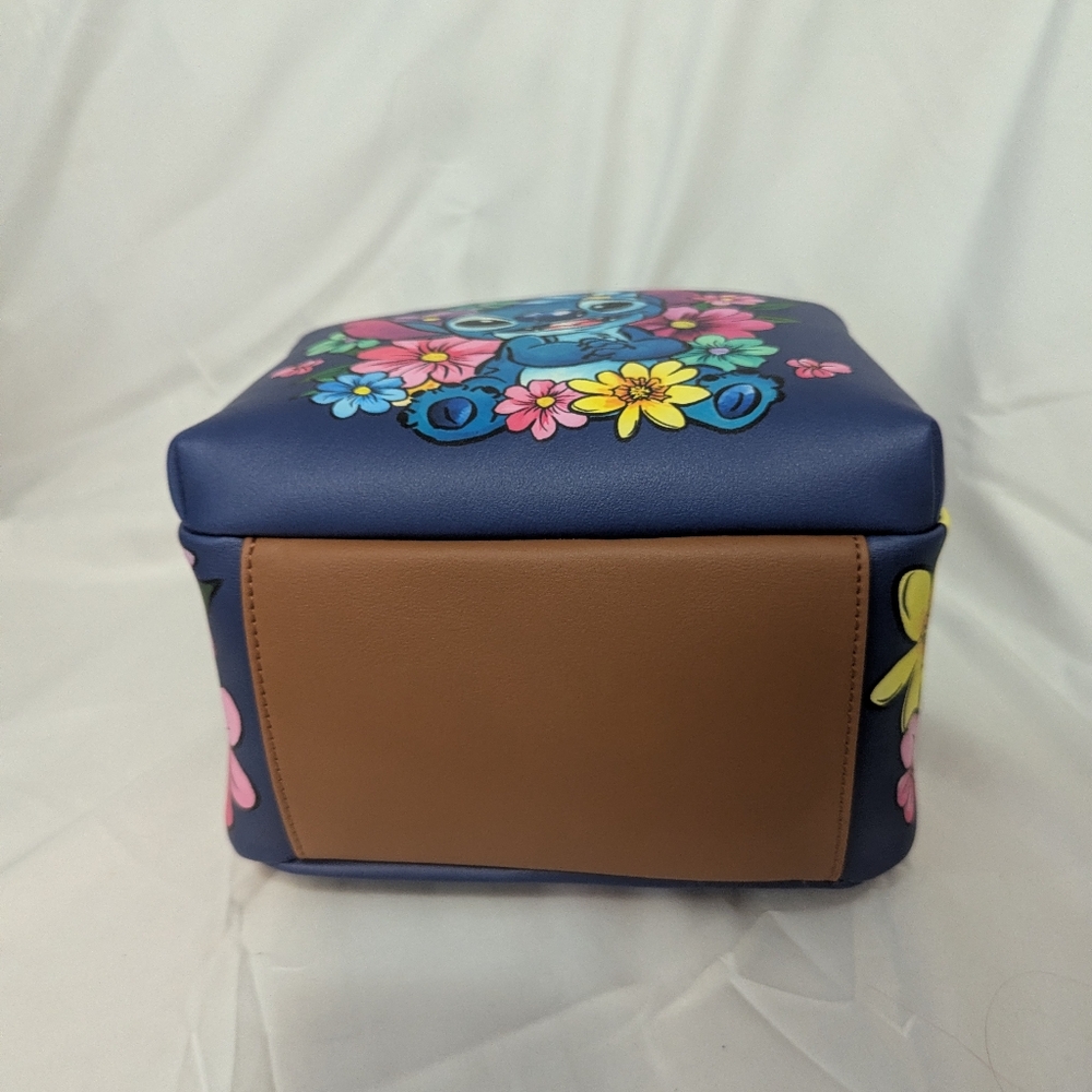 Disney Stitch Loungefly Mini Backpack and Wallet - Picture 6 of 10
